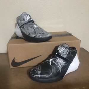 Meet your Posher, Eli